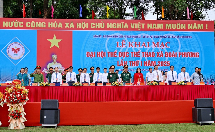 Tưng bừng Đại hội TDTT xã Đoài Phương lần thứ I năm 2025- Ảnh 1.