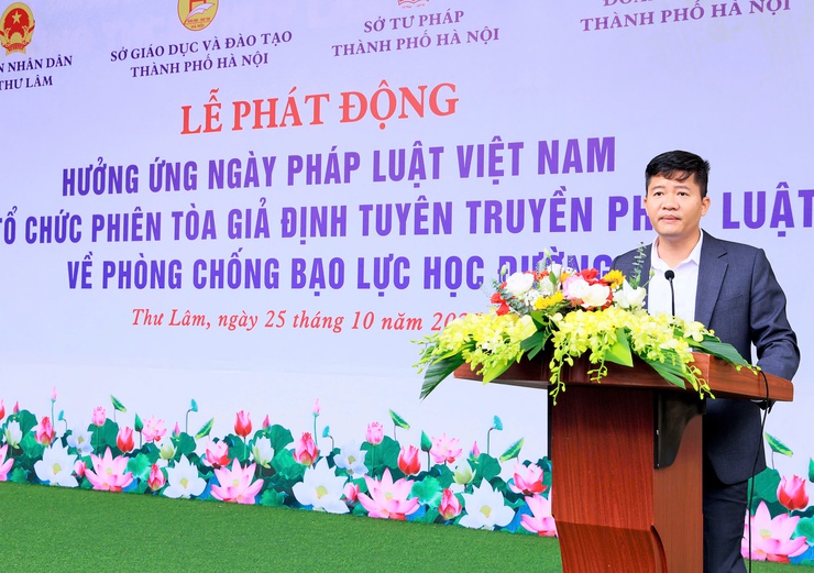 Thư Lâm phát động hưởng ứng Ngày Pháp luật Việt Nam và tổ chức phiên tòa giả định tuyên truyền pháp luật về phòng, chống bạo lực học đường- Ảnh 6.