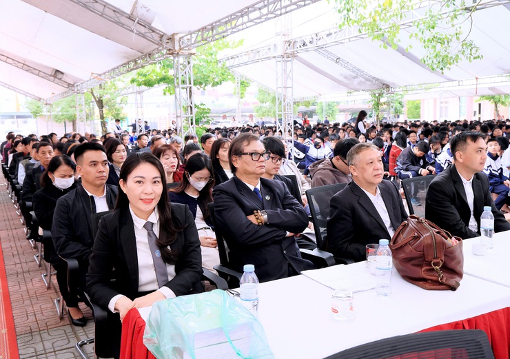 Thư Lâm phát động hưởng ứng Ngày Pháp luật Việt Nam và tổ chức phiên tòa giả định tuyên truyền pháp luật về phòng, chống bạo lực học đường- Ảnh 9.