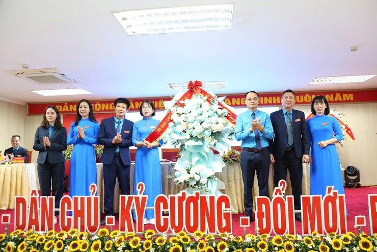 Đại hội Công đoàn phường Dương Nội lần thứ I nhiệm kỳ 2025-2030 thành công tốt đẹp- Ảnh 4.