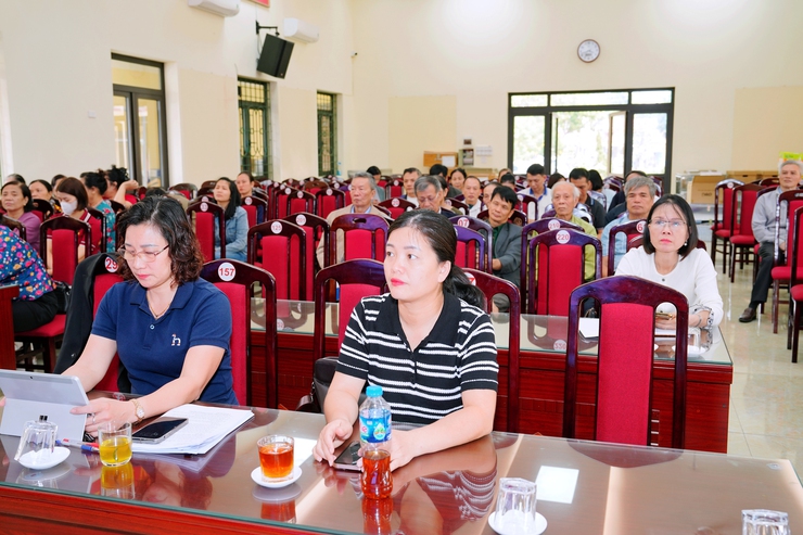 Hội nghị truyên truyền, quán triệt, triển khai Nghị quyết Đại hội Đảng bộ xã Thiên Lộc khóa I và các Chương trình trọng tâm toàn khóa; Báo cáo kết quả Đại hội đại biểu Đảng bộ thành phố Hà Nội khóa XVIII, nhiệm kỳ 2025-2030- Ảnh 7.
