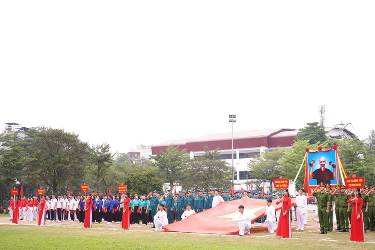Phường Chương Mỹ long trọng tổ chức Lễ khai mạc Đại hội Thể dục Thể thao lần thứ I, năm 2025- Ảnh 2.