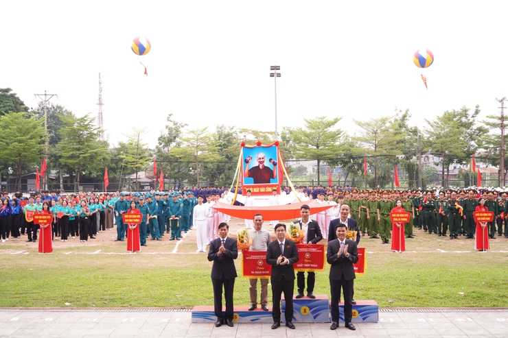 Phường Chương Mỹ long trọng tổ chức Lễ khai mạc Đại hội Thể dục Thể thao lần thứ I, năm 2025- Ảnh 11.