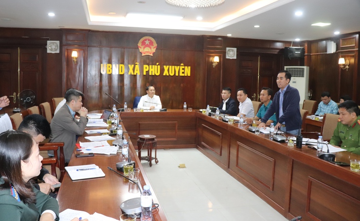 Hội nghị triển khai kế hoạch cưỡng chế tại thôn Nguyên Hanh và tiểu khu Thao Chính- Ảnh 1.