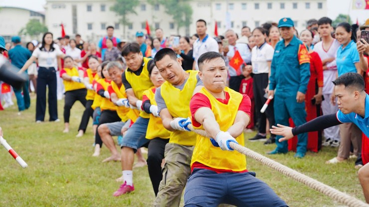 Đại hội thể dục – thể thao xã Yên Lãng: Ngày hội rèn luyện sức khỏe, lan tỏa tinh thần đoàn kết- Ảnh 11.