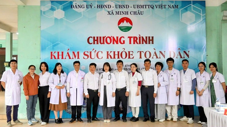 Xã Minh Châu triển khai khám, tư vấn sức khoẻ định kỳ toàn dân đợt III/2025.- Ảnh 7.