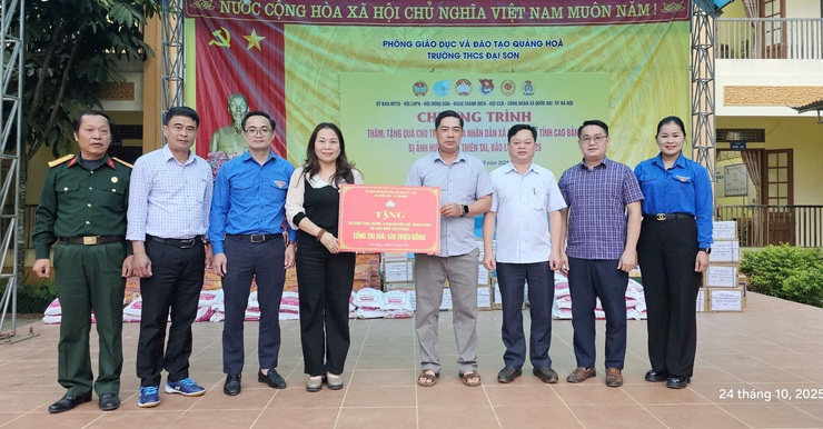 Ấm áp nghĩa tình Quốc Oai hướng về đồng bào vùng lũ Cao Bằng- Ảnh 1.
