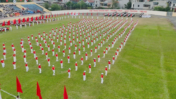 Sơn Tây khai mạc Đại hội Thể dục Thể thao lần thứ I năm 2025- Ảnh 9.