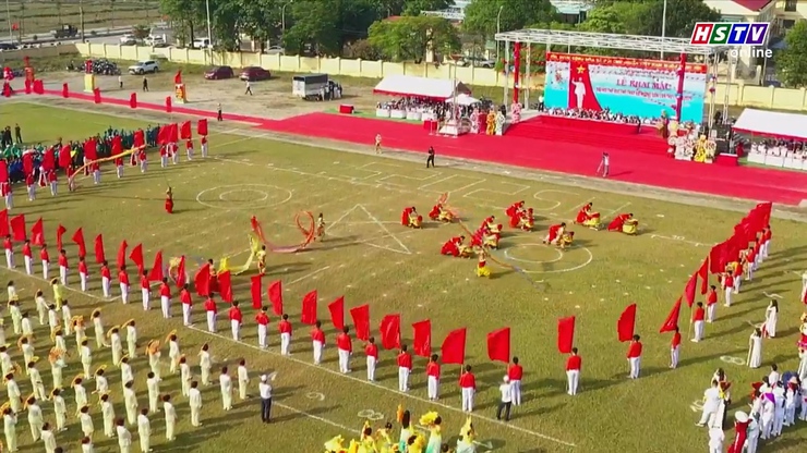 Tưng bừng khai mạc Đại hội Thể dục Thể thao xã Hương Sơn lần thứ I, năm 2025- Ảnh 20.
