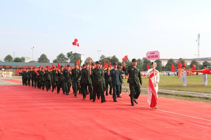 Tưng bừng khai mạc Đại hội Thể dục Thể thao xã Hương Sơn lần thứ I, năm 2025- Ảnh 8.