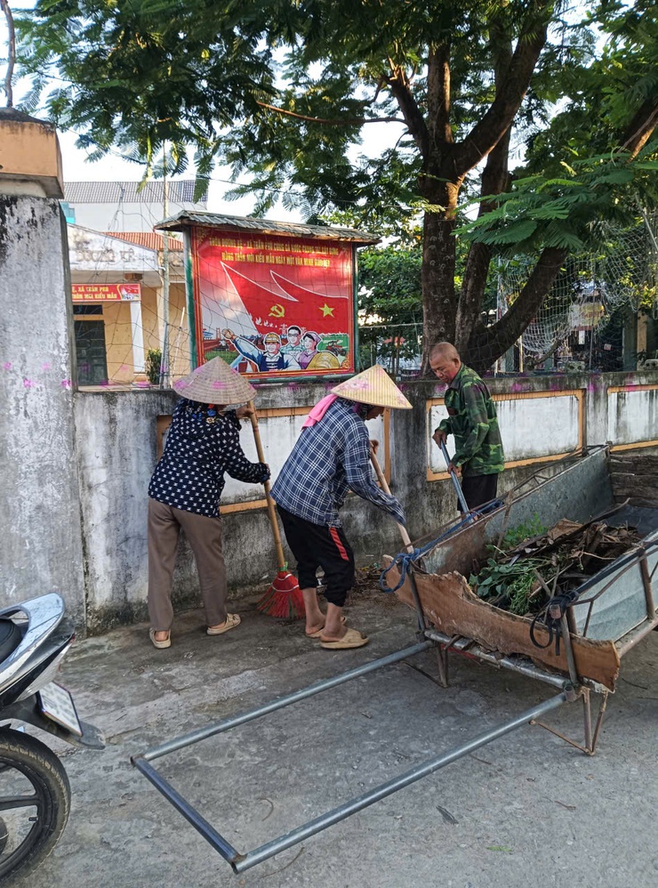 Trần Phú: tiếp tục tổ chức Tổng vệ sinh môi trường, phòng chống dịch bệnh sốt xuất huyết- Ảnh 2.