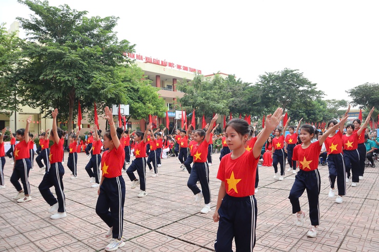 Đại hội Thể dục thể thao xã Liên Minh lần thứ I năm 2025 thành công tốt đẹp- Ảnh 6.