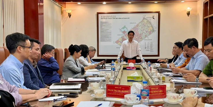 Đồng chí Nguyễn Hồng Quân được bầu giữ chức Ủy viên Ban Thường vụ Đảng ủy phường Thanh Xuân- Ảnh 1.