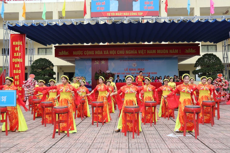 Đại hội Thể dục thể thao xã Liên Minh lần thứ I năm 2025 thành công tốt đẹp- Ảnh 5.