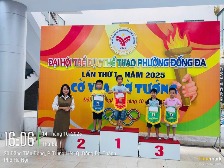 Giải các môn thể thao học sinh trong chương trình Đại hội Thể dục thể thao phường Đống Đa lần thứ I - năm 2025- Ảnh 12.