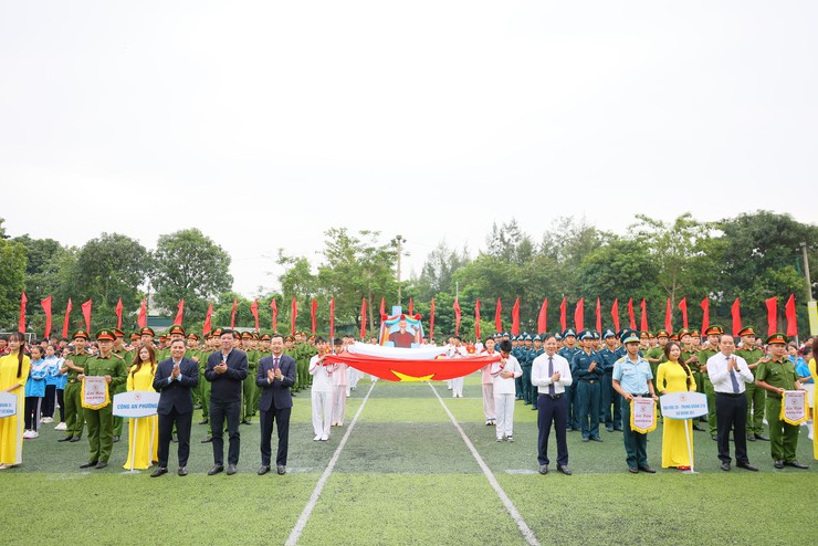 PHƯỜNG VĨNH HƯNG TỔ CHỨC THÀNH CÔNG LỄ KHAI MẠC ĐẠI HỘI THỂ DỤC THỂ THAO LẦN THỨ I NĂM 2025- Ảnh 5.