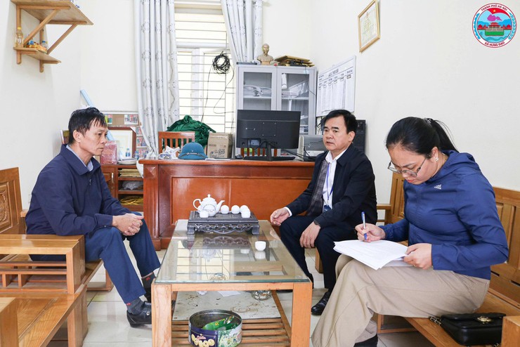 XÃ HƯNG ĐẠO TỔ CHỨC KIỂM TRA, CHẤM ĐIỂM CUỘC THI “GIỮ GÌN THÔN SÁNG – XANH – SẠCH – ĐẸP – AN TOÀN” THÁNG 10 NĂM 2025- Ảnh 5.