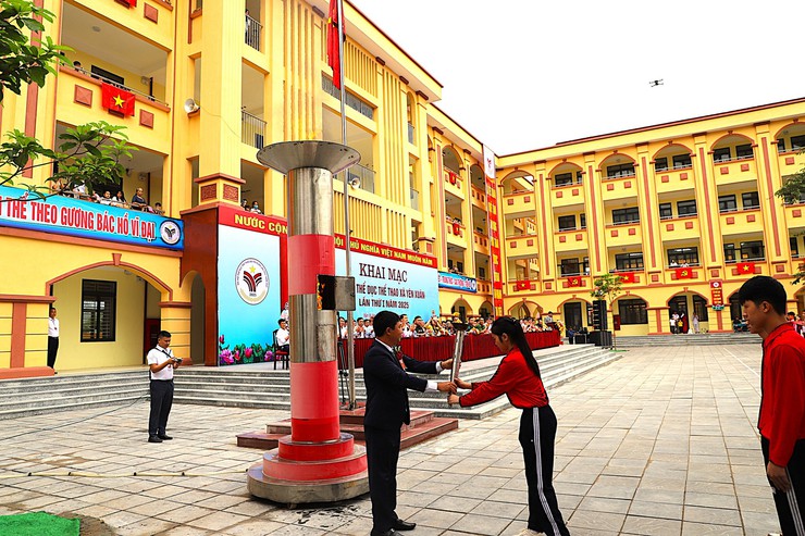 Tưng bừng khai mạc Đại hội Thể dục thể thao xã Yên Xuân lần thứ I, năm 2025- Ảnh 12.