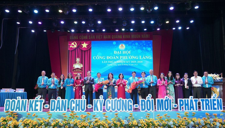 CÔNG ĐOÀN CHUNG SỨC XÂY DỰNG PHƯỜNG LÁNG PHÁT TRIỂN TRONG KỶ NGUYÊN MỚI - Ảnh 4.