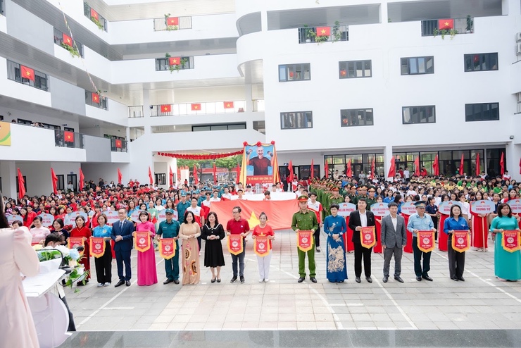 PHƯỜNG KIM LIÊN KHAI MẠC ĐẠI HỘI THỂ DỤC THỂ THAO LẦN THỨ I NĂM 2025- Ảnh 2.