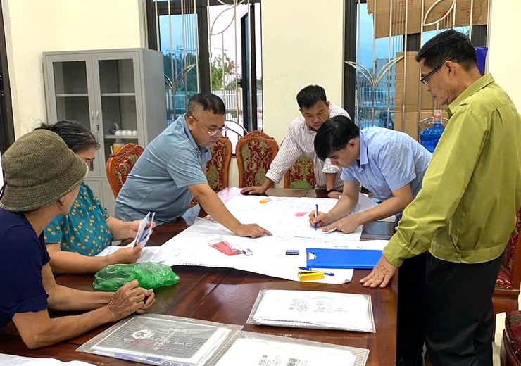 Xã Quang Minh quyết tâm về đích sớm chiến dịch "làm giàu, làm sạch" dữ liệu đất đai- Ảnh 3.