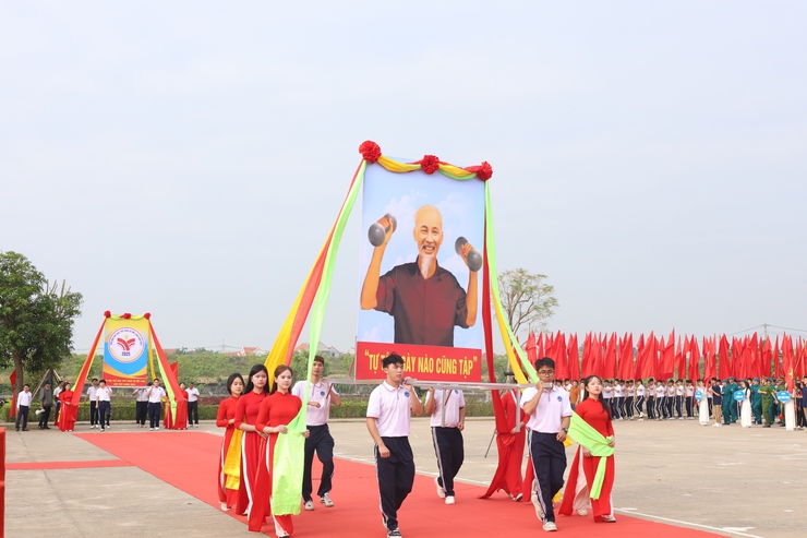 Xã Mê Linh khai mạc Đại hội Thể dục thể thao lần thứ I năm 2025- Ảnh 2.