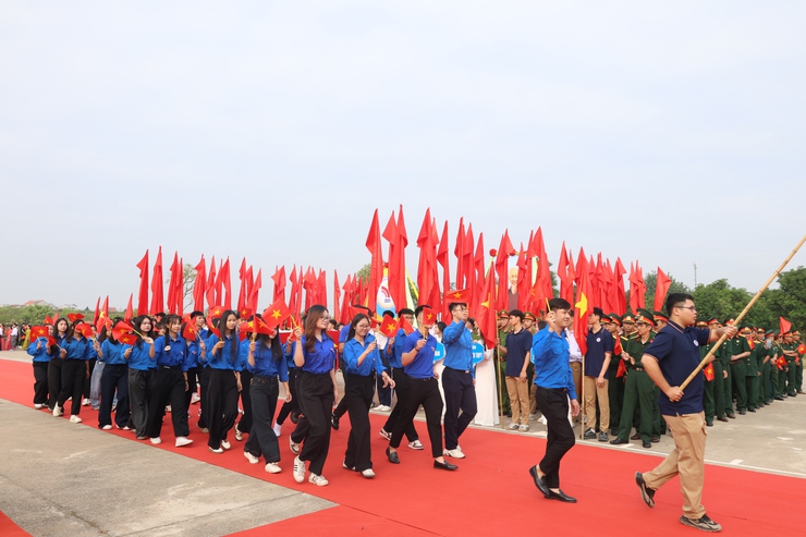 Xã Mê Linh khai mạc Đại hội Thể dục thể thao lần thứ I năm 2025- Ảnh 12.