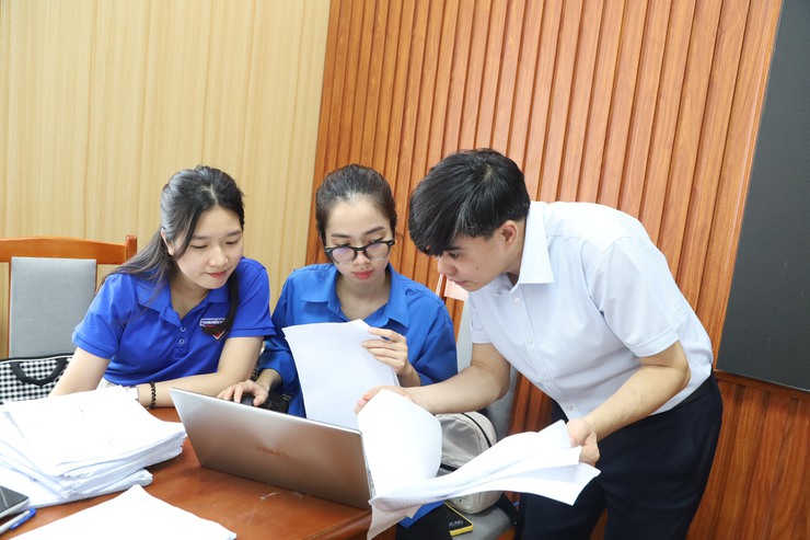 Xã Quang Minh quyết liệt triển khai chiến dịch “Làm giàu, làm sạch” cơ sở dữ liệu quốc gia về đất đai- Ảnh 6.