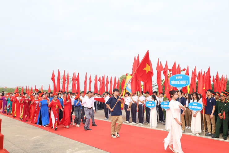 Xã Mê Linh khai mạc Đại hội Thể dục thể thao lần thứ I năm 2025- Ảnh 18.