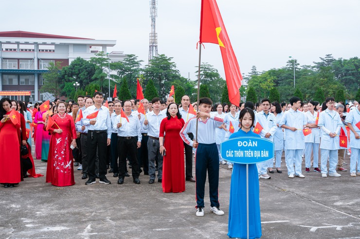 Những hình ảnh ấn tượng tại Lễ khai mạc Đại hội TDTT xã Quang Minh lần thứ I, năm 2025- Ảnh 7.