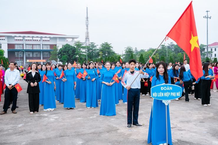 Những hình ảnh ấn tượng tại Lễ khai mạc Đại hội TDTT xã Quang Minh lần thứ I, năm 2025- Ảnh 11.