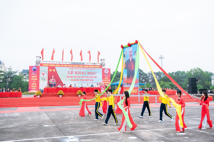 Những hình ảnh ấn tượng tại Lễ khai mạc Đại hội TDTT xã Quang Minh lần thứ I, năm 2025- Ảnh 23.