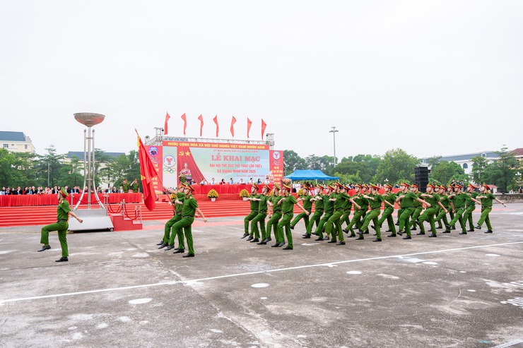 Những hình ảnh ấn tượng tại Lễ khai mạc Đại hội TDTT xã Quang Minh lần thứ I, năm 2025- Ảnh 31.