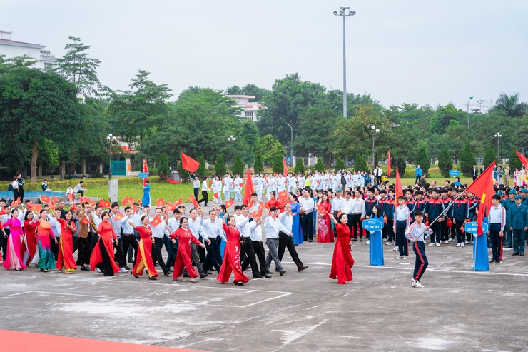 Những hình ảnh ấn tượng tại Lễ khai mạc Đại hội TDTT xã Quang Minh lần thứ I, năm 2025- Ảnh 56.