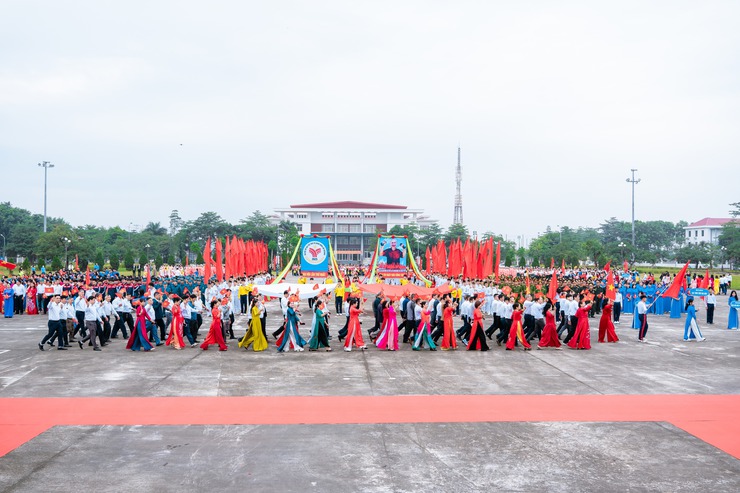 Những hình ảnh ấn tượng tại Lễ khai mạc Đại hội TDTT xã Quang Minh lần thứ I, năm 2025- Ảnh 58.