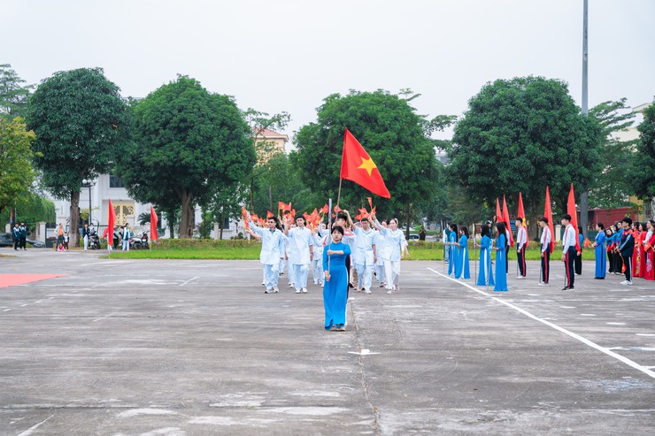 Những hình ảnh ấn tượng tại Lễ khai mạc Đại hội TDTT xã Quang Minh lần thứ I, năm 2025- Ảnh 60.