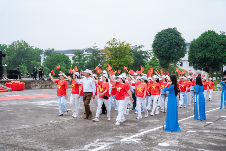 Những hình ảnh ấn tượng tại Lễ khai mạc Đại hội TDTT xã Quang Minh lần thứ I, năm 2025- Ảnh 64.