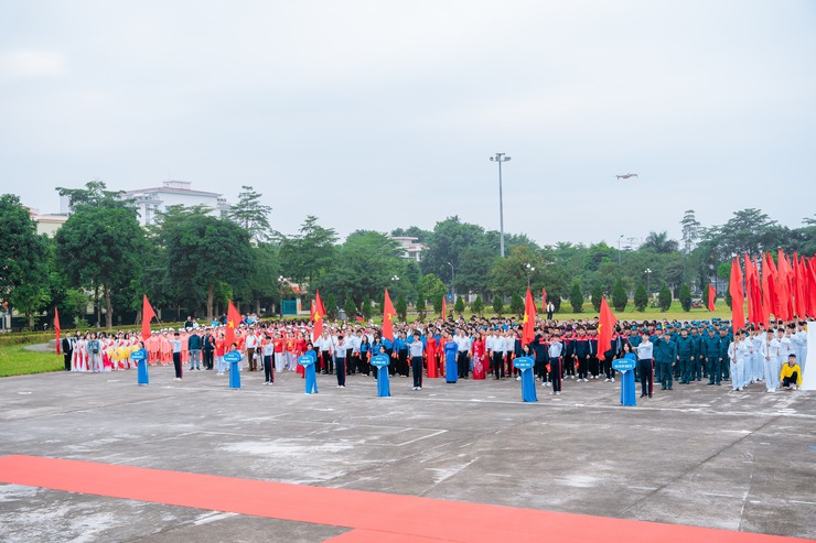 Những hình ảnh ấn tượng tại Lễ khai mạc Đại hội TDTT xã Quang Minh lần thứ I, năm 2025- Ảnh 77.