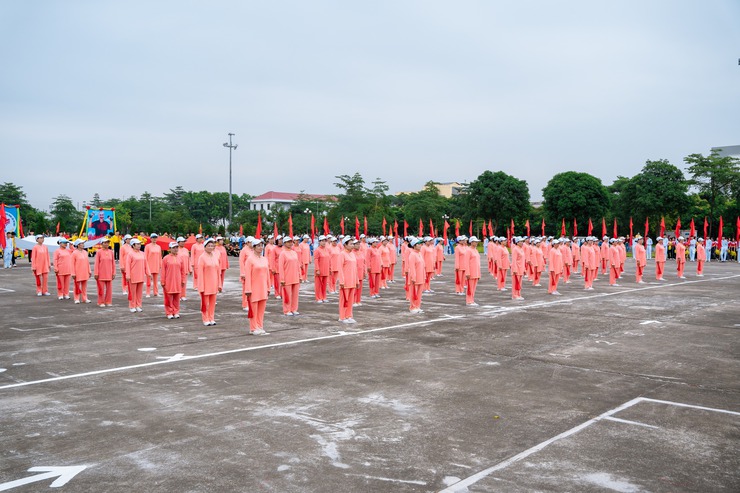 Những hình ảnh ấn tượng tại Lễ khai mạc Đại hội TDTT xã Quang Minh lần thứ I, năm 2025- Ảnh 97.