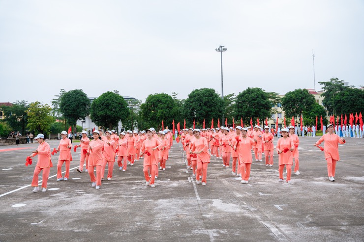 Những hình ảnh ấn tượng tại Lễ khai mạc Đại hội TDTT xã Quang Minh lần thứ I, năm 2025- Ảnh 109.