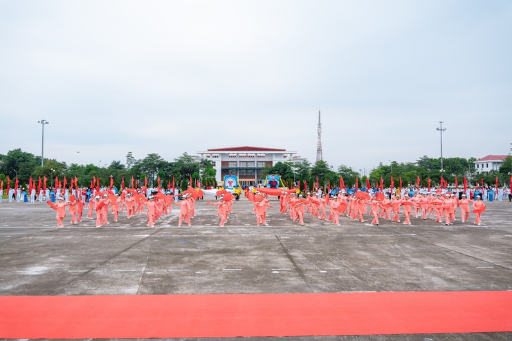 Những hình ảnh ấn tượng tại Lễ khai mạc Đại hội TDTT xã Quang Minh lần thứ I, năm 2025- Ảnh 114.