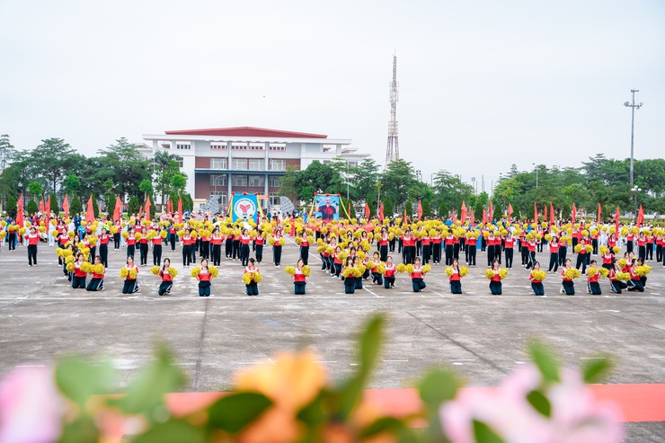 Những hình ảnh ấn tượng tại Lễ khai mạc Đại hội TDTT xã Quang Minh lần thứ I, năm 2025- Ảnh 130.