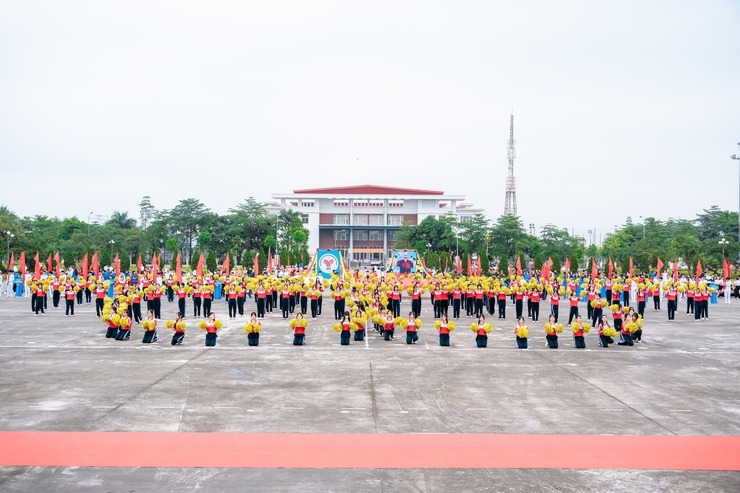 Những hình ảnh ấn tượng tại Lễ khai mạc Đại hội TDTT xã Quang Minh lần thứ I, năm 2025- Ảnh 132.