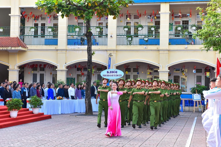 Khai mạc Đại hội Thể dục thể thao phường Yên Hòa lần thứ Nhất năm 2025- Ảnh 3.