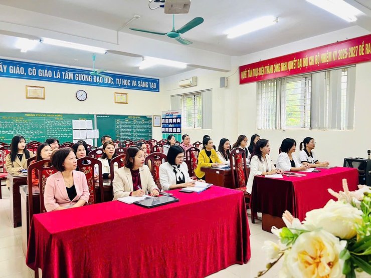 Phường Phúc Lợi triển khai 3 chương trình công tác cụ thể hóa 3 khâu đột phá- Ảnh 5.