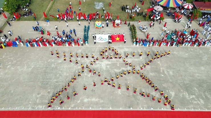 Xã Mê Linh khai mạc Đại hội Thể dục thể thao lần thứ I năm 2025- Ảnh 7.