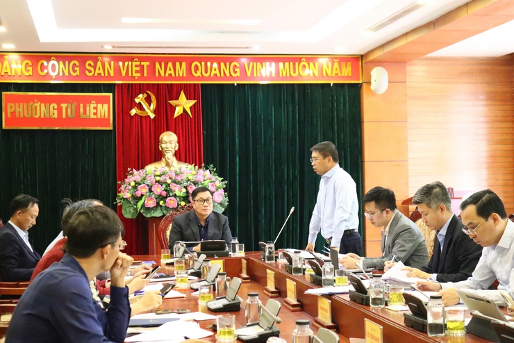 Hội nghị thống nhất chương trình, nội dung và phân công chuẩn bị cho kỳ họp thường lệ cuối năm 2025 - HĐND phường Từ Liêm nhiệm kỳ 2021 - 2026

- Ảnh 5.