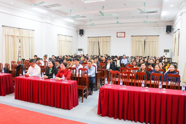 BTV Hội nông dân xã Quốc Oai tổ chức lớp tập huấn, nghiệp vụ công tác Hội nông dân năm 2025- Ảnh 1.