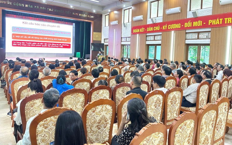 Thư Lâm tổ chức lớp bồi dưỡng công tác Xây dựng Đảng, Tuyên giáo và Dân vận năm 2025- Ảnh 3.