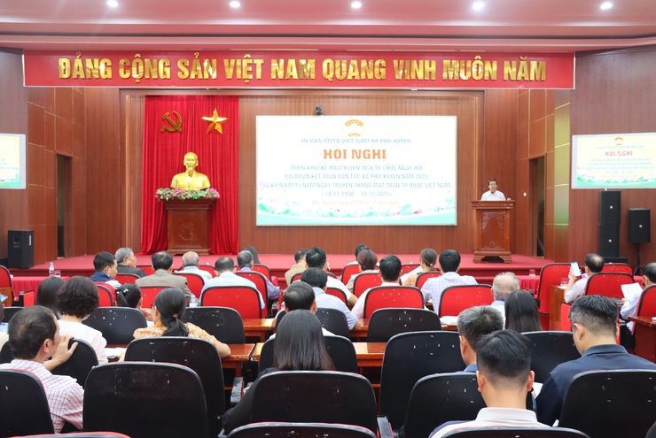 HỘI NGHỊ TRIỂN KHAI KẾ HOẠCH LIÊN TỊCH TỔ CHỨC “NGÀY HỘI ĐẠI ĐOÀN KẾT TOÀN DÂN TỘC” NĂM 2025- Ảnh 1.